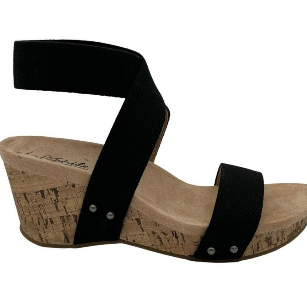 Brand new Life stride sandals. Very comfortable sandal